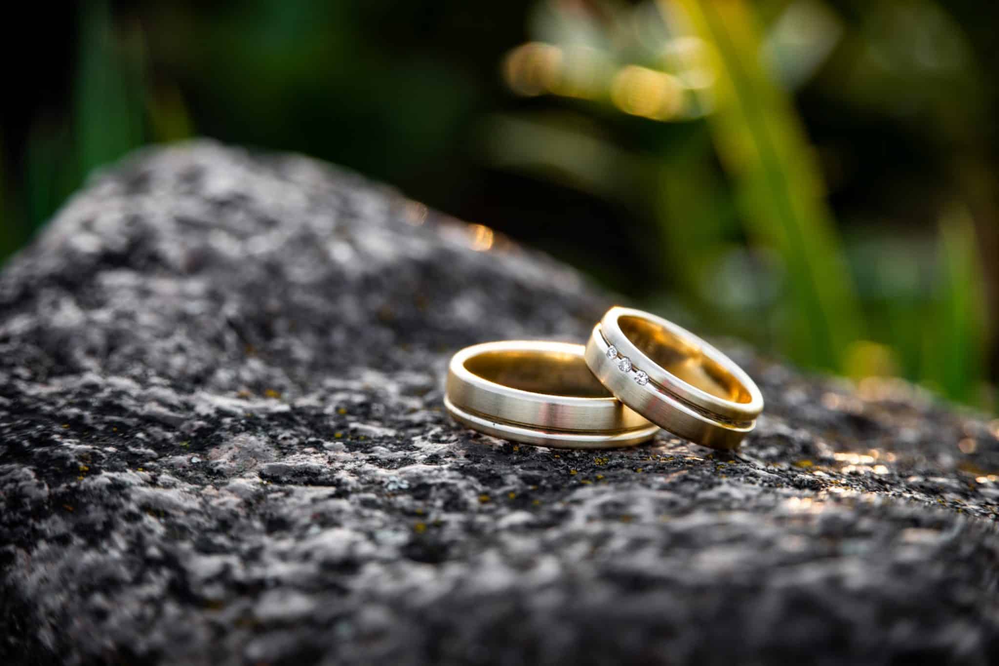 Unique & Modern Wedding Ring Materials